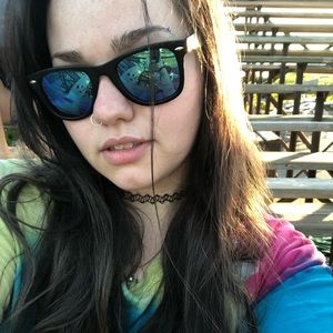 Meet your Posher, Katrinas